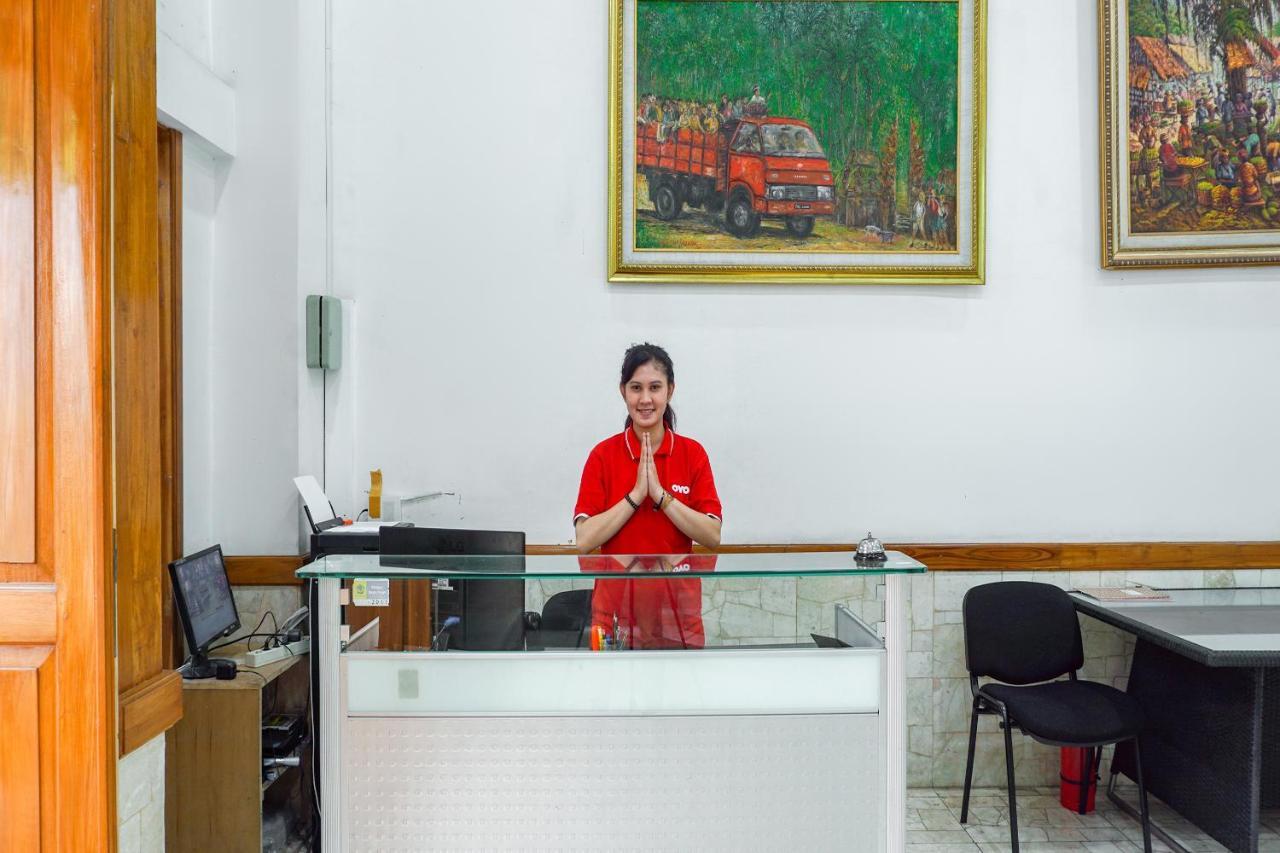 Oyo 1209 Tirtasari Nice Guesthouse Bandung Exterior photo