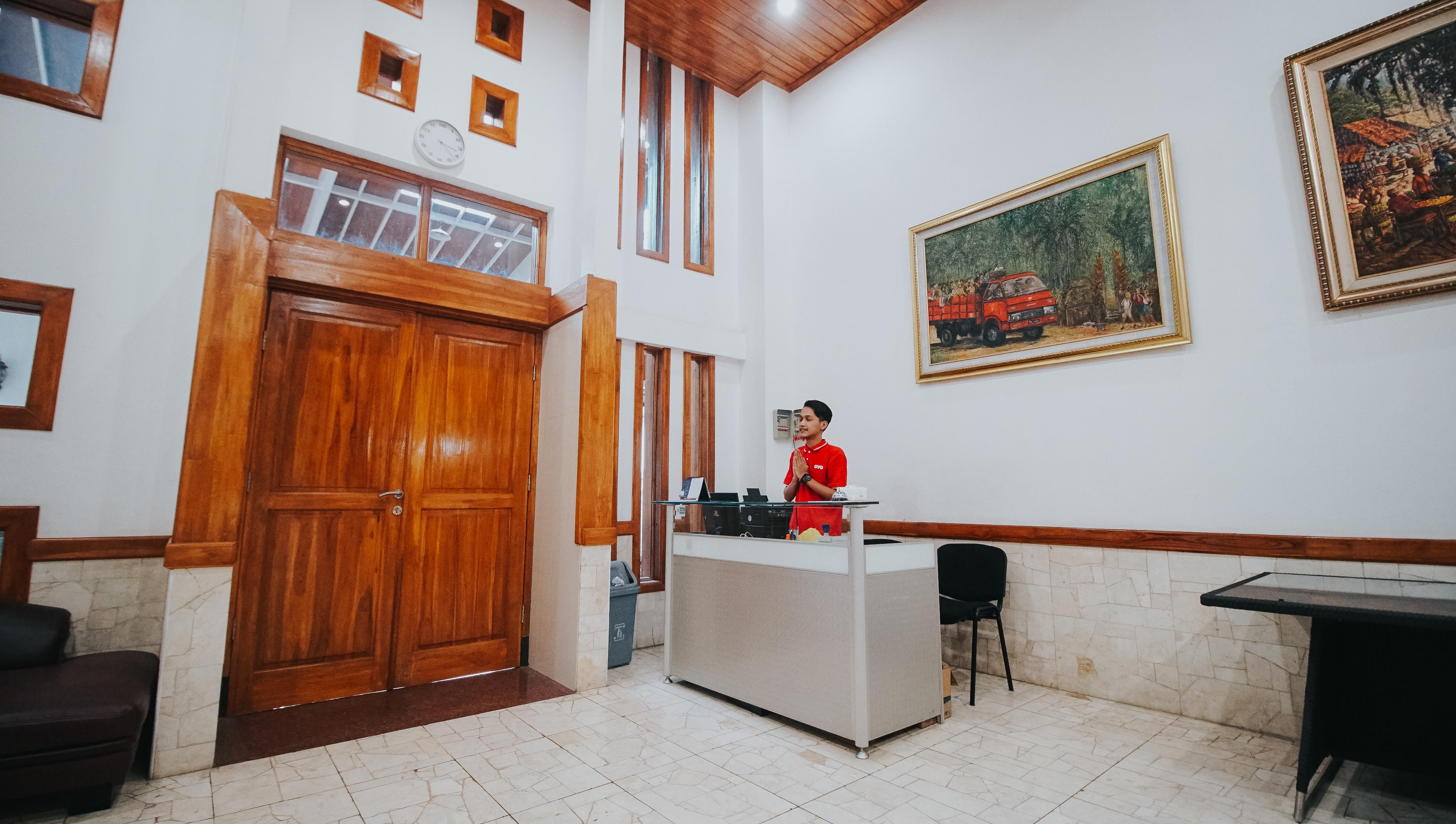 Oyo 1209 Tirtasari Nice Guesthouse Bandung Exterior photo