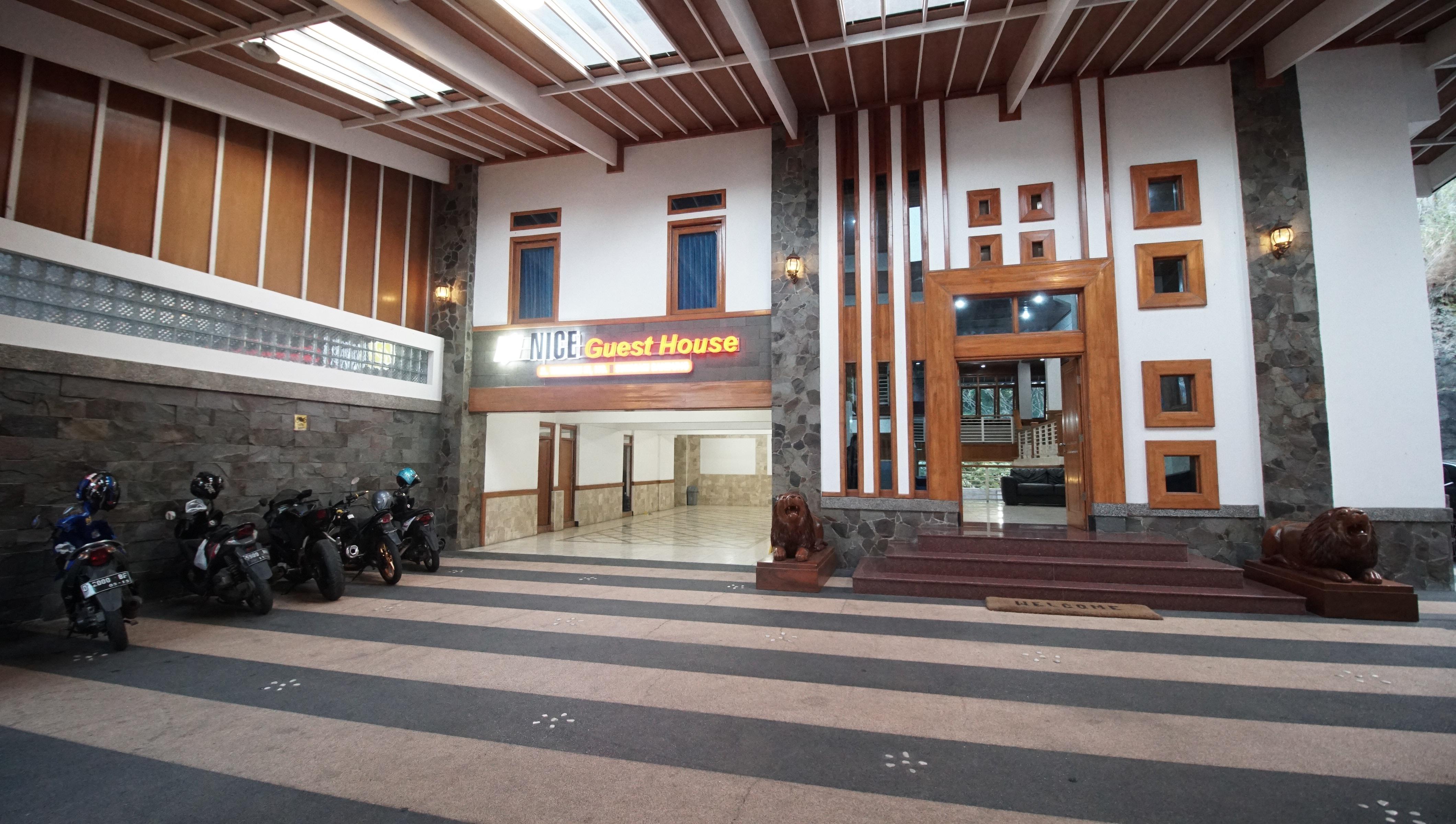 Oyo 1209 Tirtasari Nice Guesthouse Bandung Exterior photo